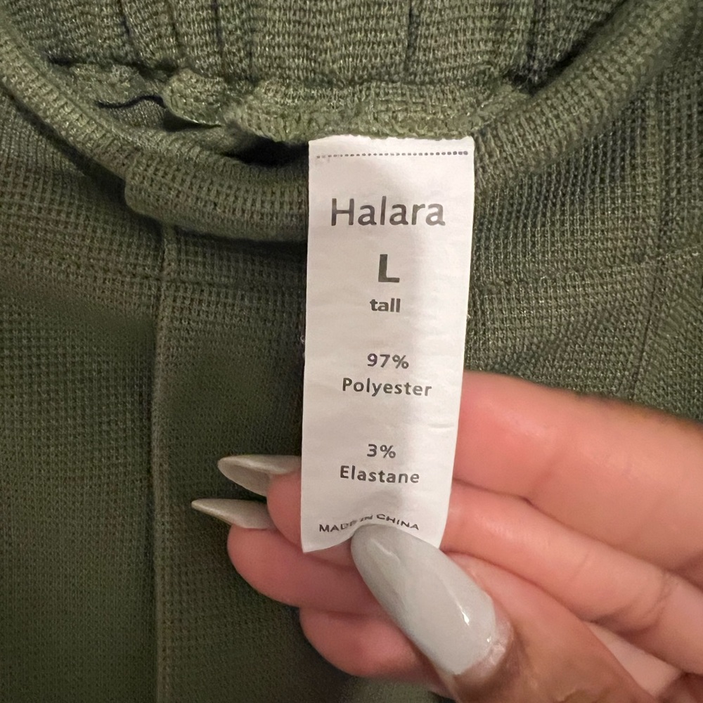 HALARA Loden Green Wide-Leg Women's Pants - Picture 7 of 7